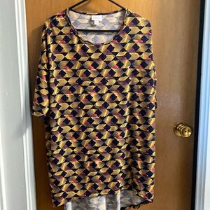 LuLaRoe Black and Gold Oversized Boxy Tee